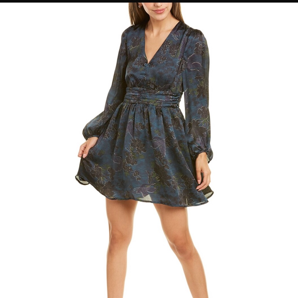 🔵70*F/21*C beautiful blue & green silk pleated waist mini dress